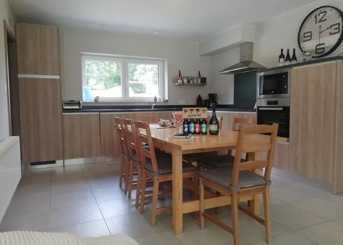 Maison La Lande Holiday home *